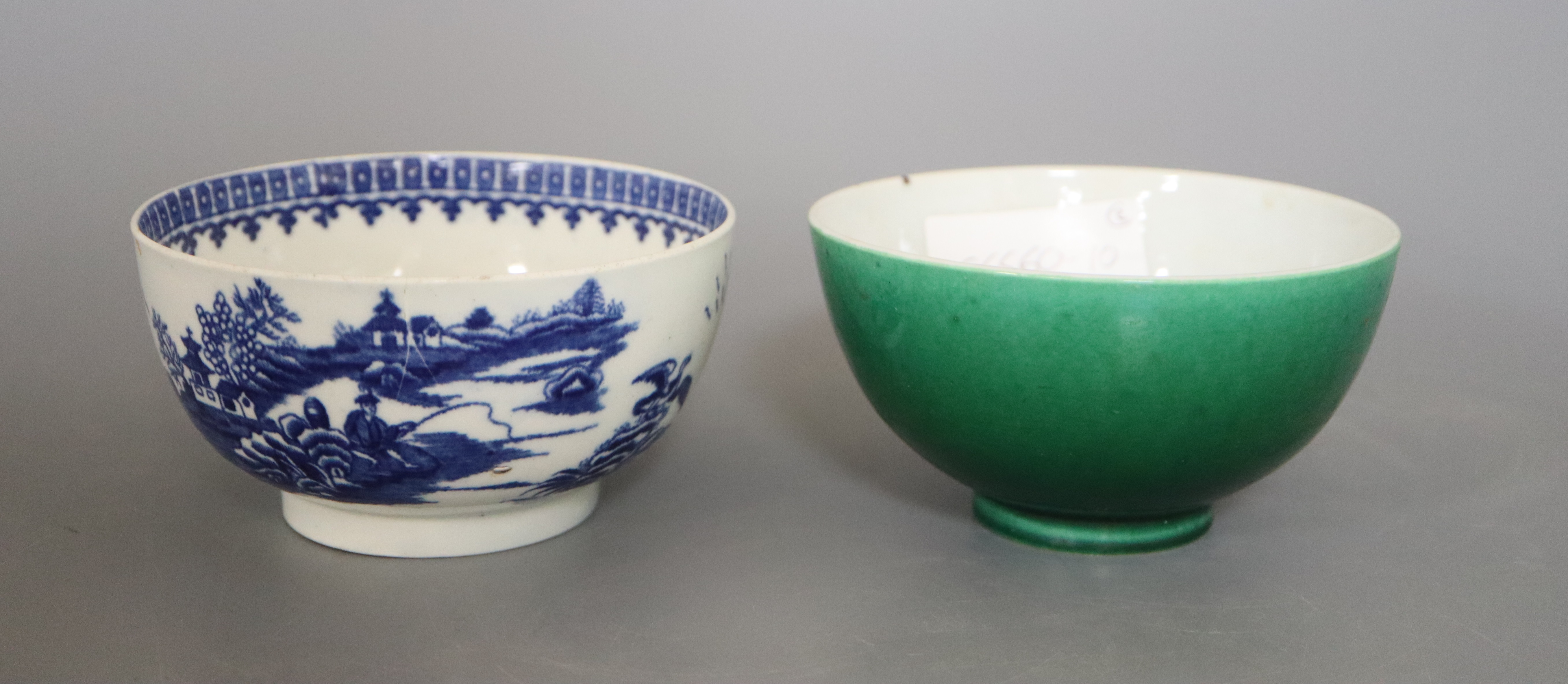 Two Chinese tea bowls, blue and white bowl diameter 12cm
